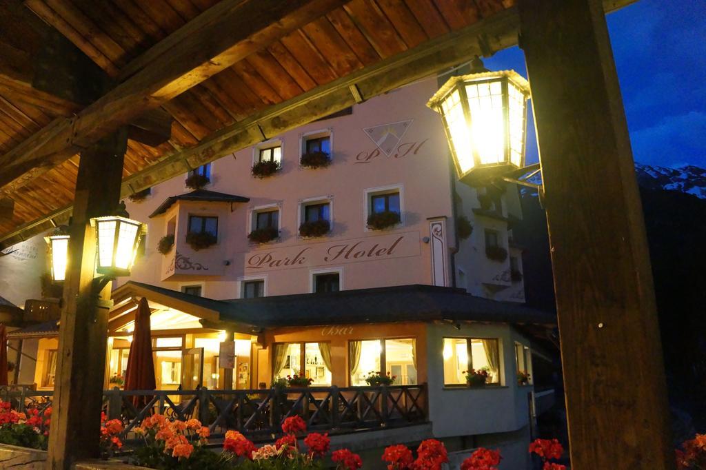 Park Hotel Santa Caterina Valfurva Bagian luar foto